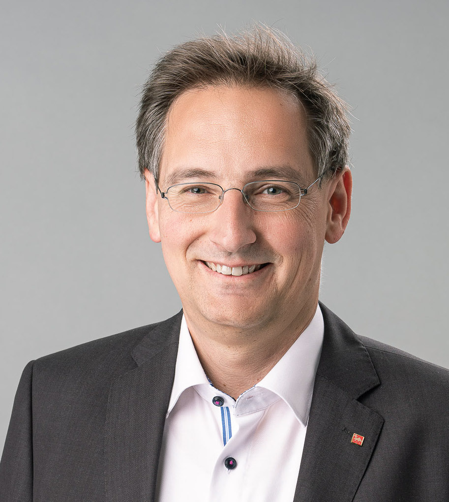 Thomas Egger Thomas Egger